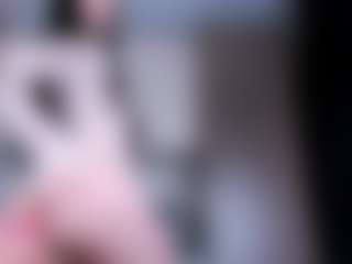 khloeforever's Live Sex Cam Show