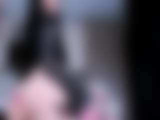Live cam show with khloeforever - Average on fapnchat