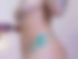 Madisson022's Live Sex Cam Show