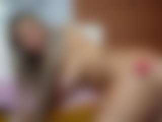 Madisson022's Live Sex Cam Show