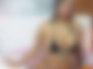 Live cam show with Madisson022 - Athletic White on Hubzter Live | colombia