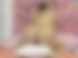 Live cam show with Madisson022 - Middle Aged on liverealitysex.com
