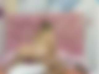 Live cam show with Madisson022 - Mature on livesuperchat.net