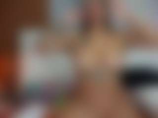 Live cam show with Madisson022 - Blonde Hair Shaved Pussy on Cam Slut