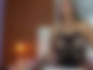 Live cam show with Madisson022 - Middle Aged on Gym Cam Girls