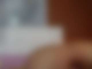 Madisson022's Live Sex Cam Show