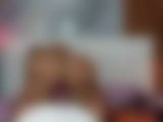 Live cam show with Madisson022 - Lush Blonde Hair on Soda Cam