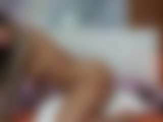 Madisson022's Live Sex Cam Show