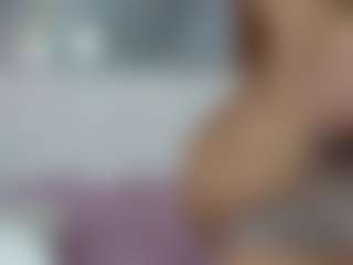 Live cam show with Madisson022 - Blonde Hair Amateur on Camiplay Live
