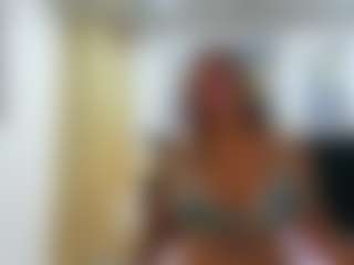 Live cam show with Madisson022 - Mature Young Adult on fapnchat