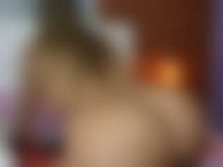 Madisson022's Live Sex Cam Show
