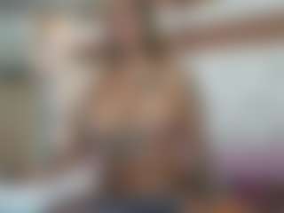 Madisson022's Live Sex Cam Show