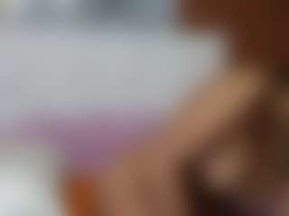 Live cam show with Madisson022 - Lush on madthumbs