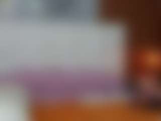 Live cam show with Madisson022 - Thick on Hubzter Live