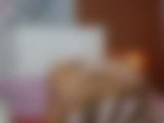 Live cam show with Madisson022 - Handjob on Milfs Live