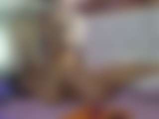 Madisson022's Live Sex Cam Show
