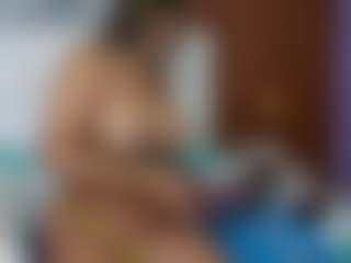 Madisson022's Live Sex Cam Show