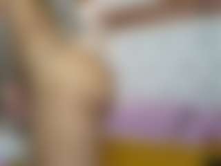 Madisson022's Live Sex Cam Show