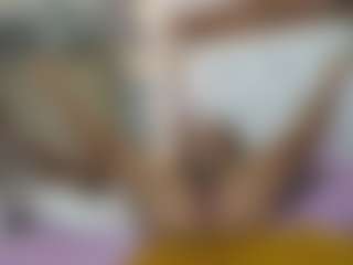 Live cam show with Madisson022 - Asshole Mature on TeamSkeetLive