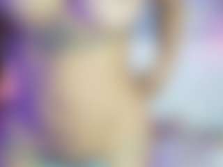 Live cam show with Madisson022 - Mature on Camsoda