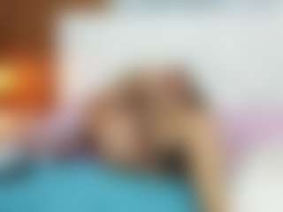 Live cam show with Madisson022 - Handjob on SinfulBabes
