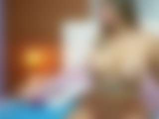 Live cam show with Madisson022 - Longlegs on Camsoda