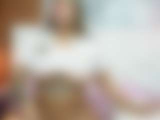 Live cam show with Madisson022 - Athletic Strip on Camsoda
