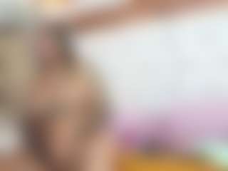 Live cam show with Madisson022 - Blowjob on CamClone
