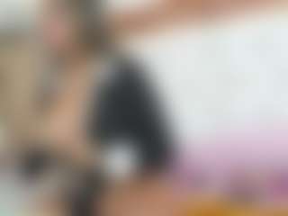 Madisson022's Live Sex Cam Show