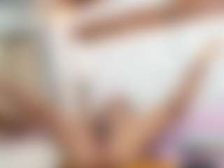 Madisson022's Live Sex Cam Show