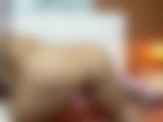 Live cam show with Madisson022 - Young Adult on Camsoda