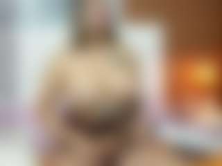 Madisson022's Live Sex Cam Show