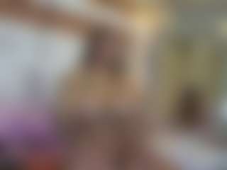 Live cam show with Madisson022 - Blonde Hair Amateur on Mixed Magazine Live
