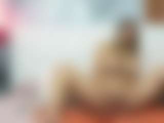 Live cam show with Madisson022 - Amateur Mature on Streamer API