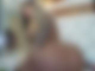 Madisson022's Live Sex Cam Show