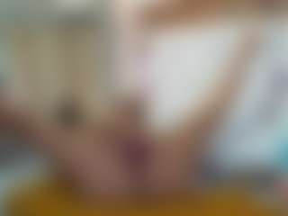 Madisson022's Live Sex Cam Show
