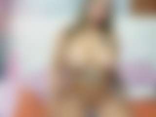 Madisson022's Live Sex Cam Show