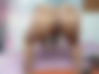 Live cam show with Madisson022 - Cum Mature on fapnchat