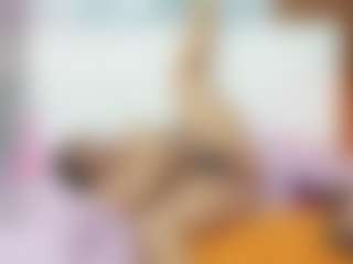 Live cam show with Madisson022 - Dildo Or Vibrator on xfollow cams