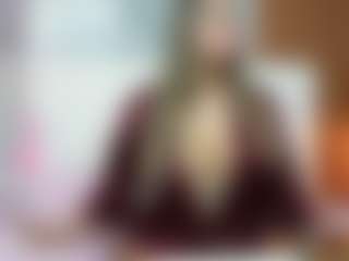 Live cam show with Madisson022 - Athletic Middle Aged on SpankPalCams