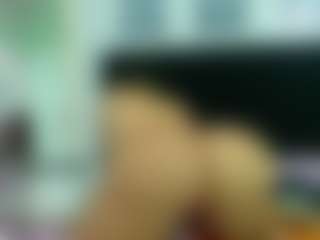 Madisson022's Live Sex Cam Show