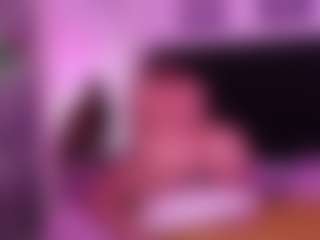 Live cam show with Madisson022 - Blonde Hair on alttransgirls
