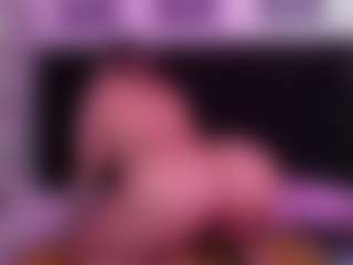 Madisson022's Live Sex Cam Show