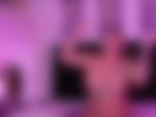 Live cam show with Madisson022 - Young Adult on Fling VIP Chat