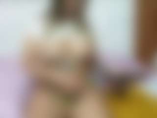 Madisson022's Live Sex Cam Show