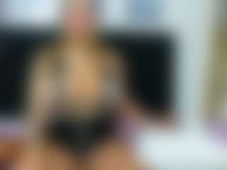 Live cam show with Madisson022 - Anal on Camsoda