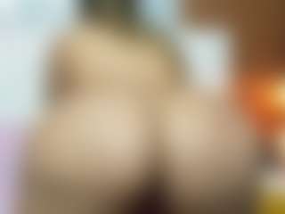 Cam Show en direct de Madisson022