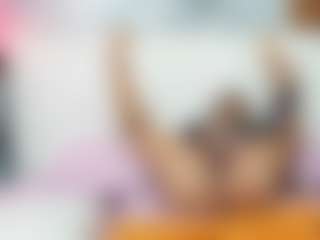 Live cam show with Madisson022 - Blonde Hair Middle Aged on Camsoda