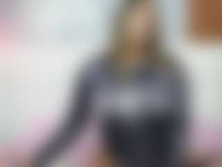 Live cam show with Madisson022 - Bedroom Mature on sexylive.show