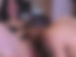 Live cam show with Lion and Aria - Shaved Pussy on iamadamtest123.com